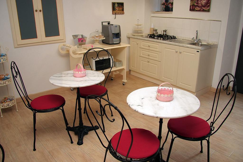 B&B Adriana Паола Экстерьер фото