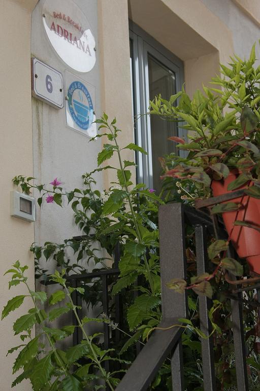 B&B Adriana Паола Экстерьер фото